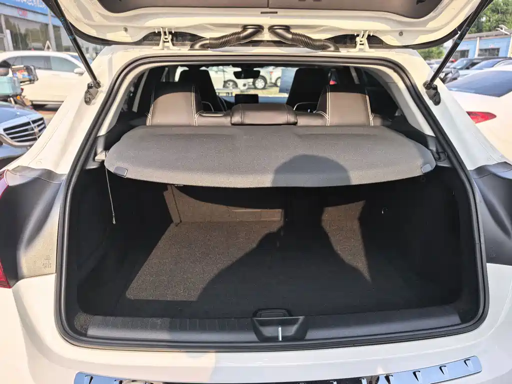 Mercedes-Benz GLA 2019 — фото 12