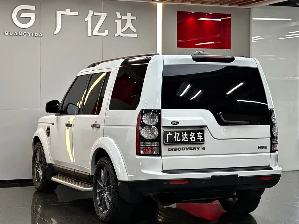 Land Rover Discovery 2014 — фото 17