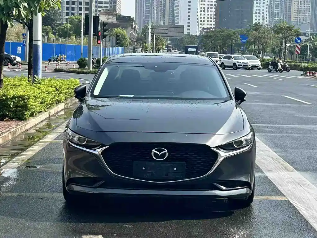 Mazda 3 Axela 2020