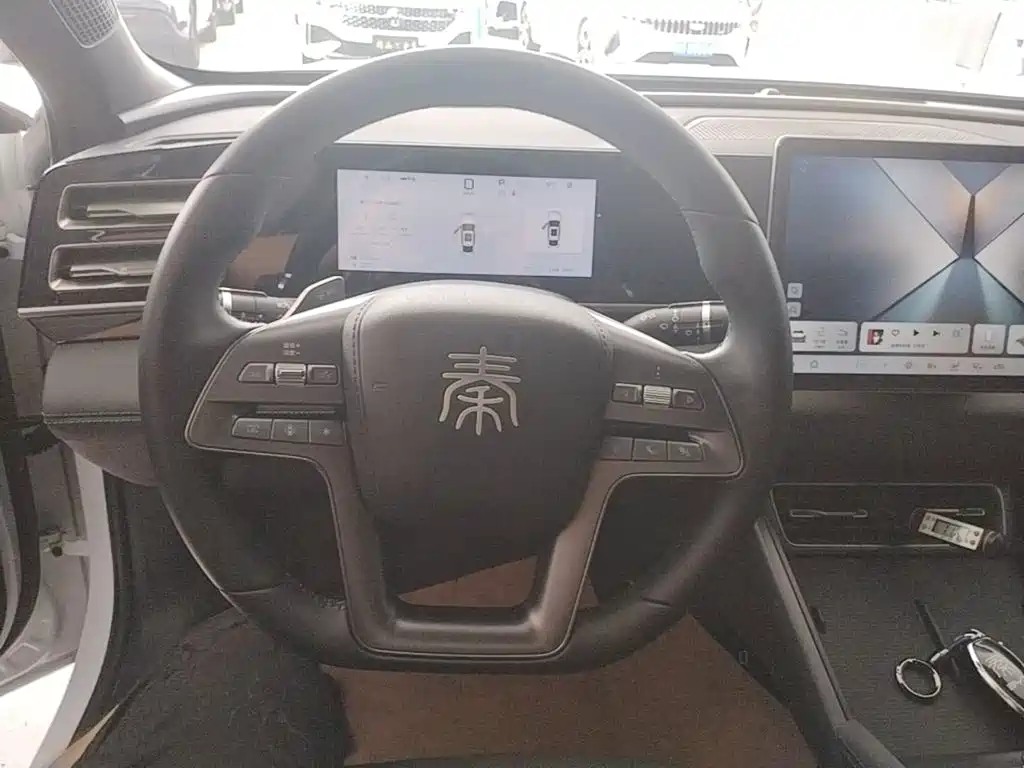 BYD Qin L 2025 — фото 11