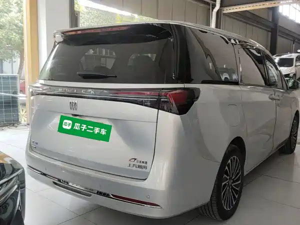 Buick GL8 New Energy 2025