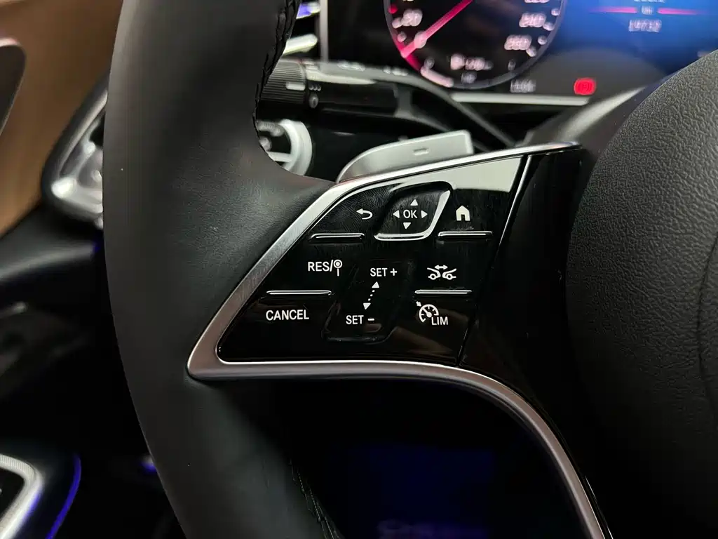 Mercedes-Benz E-Class 2025 — фото 22