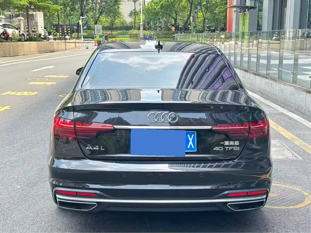Audi A4L 2020
