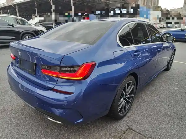 BMW 3 Series 2021