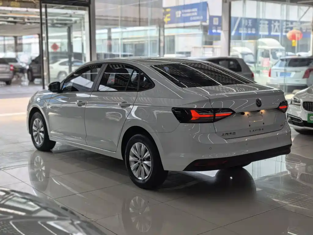 Volkswagen Lavida 2024