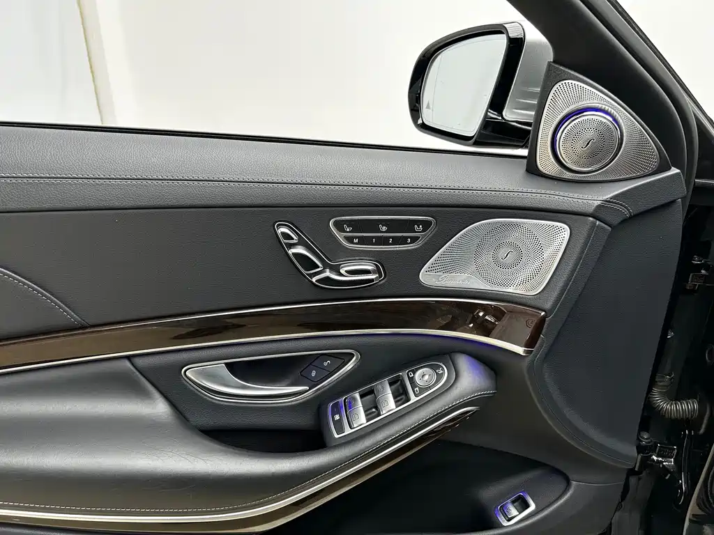 Mercedes-Benz Maybach S-Class 2020 — фото 5