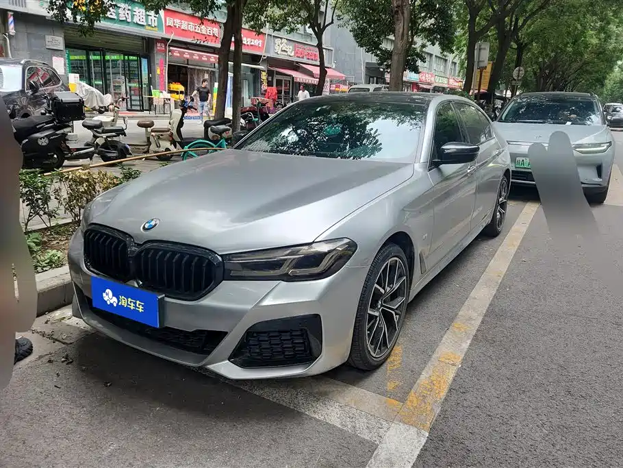 BMW 5 Series 2022