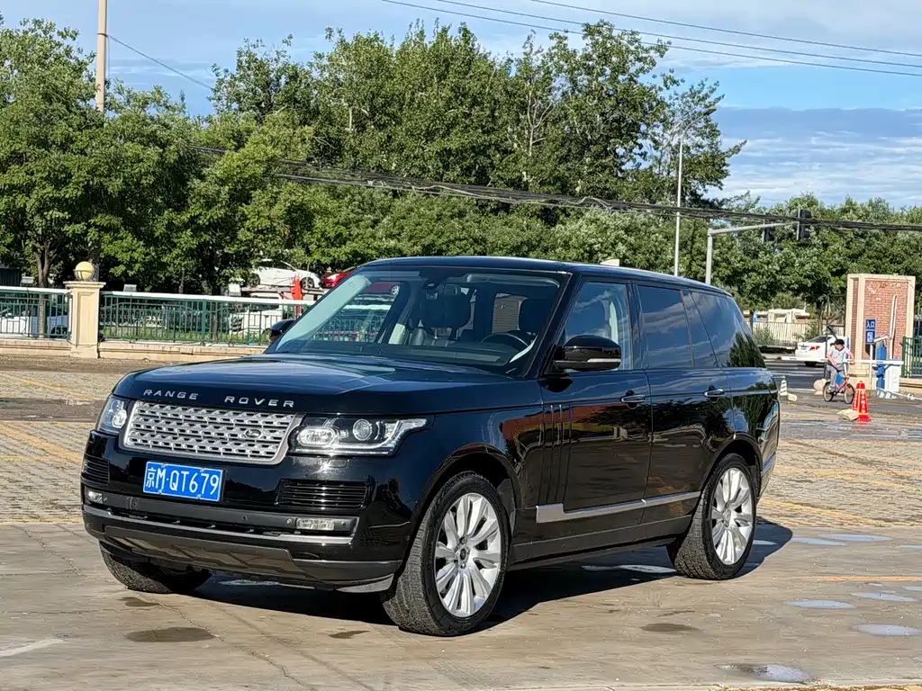 Land Rover Range Rover 2013 — фото 1