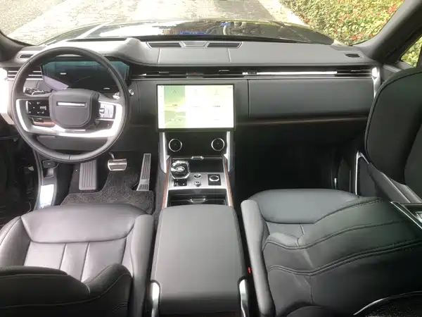 Land Rover Range Rover 2024