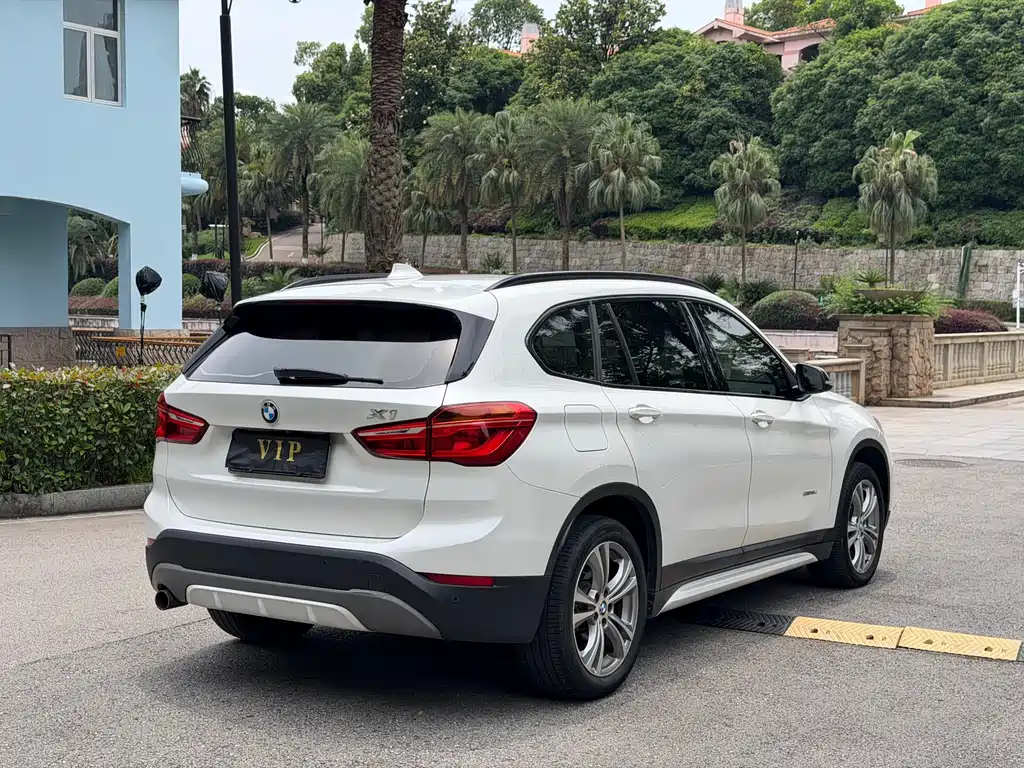 BMW X1 2018 — фото 7
