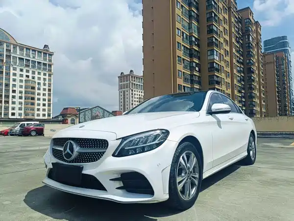 Mercedes-Benz C-Class 2020