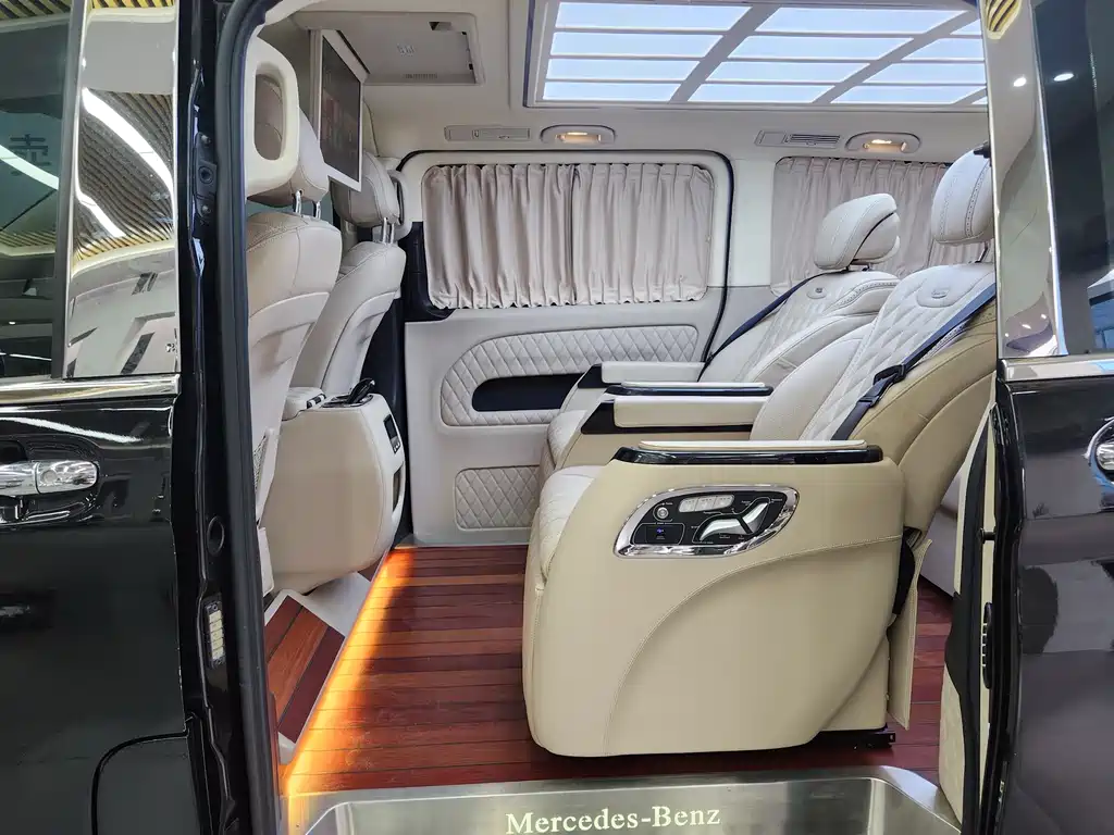 Mercedes-Benz Vito 2020 — фото 12