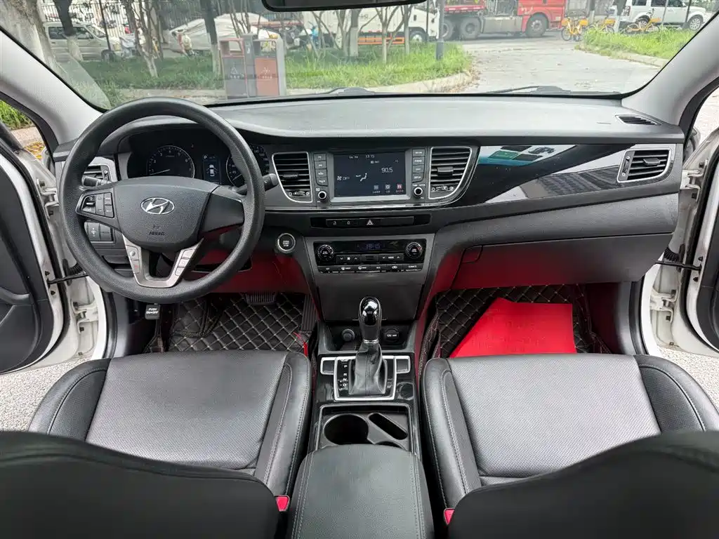 Hyundai Mistra 2016 — фото 14
