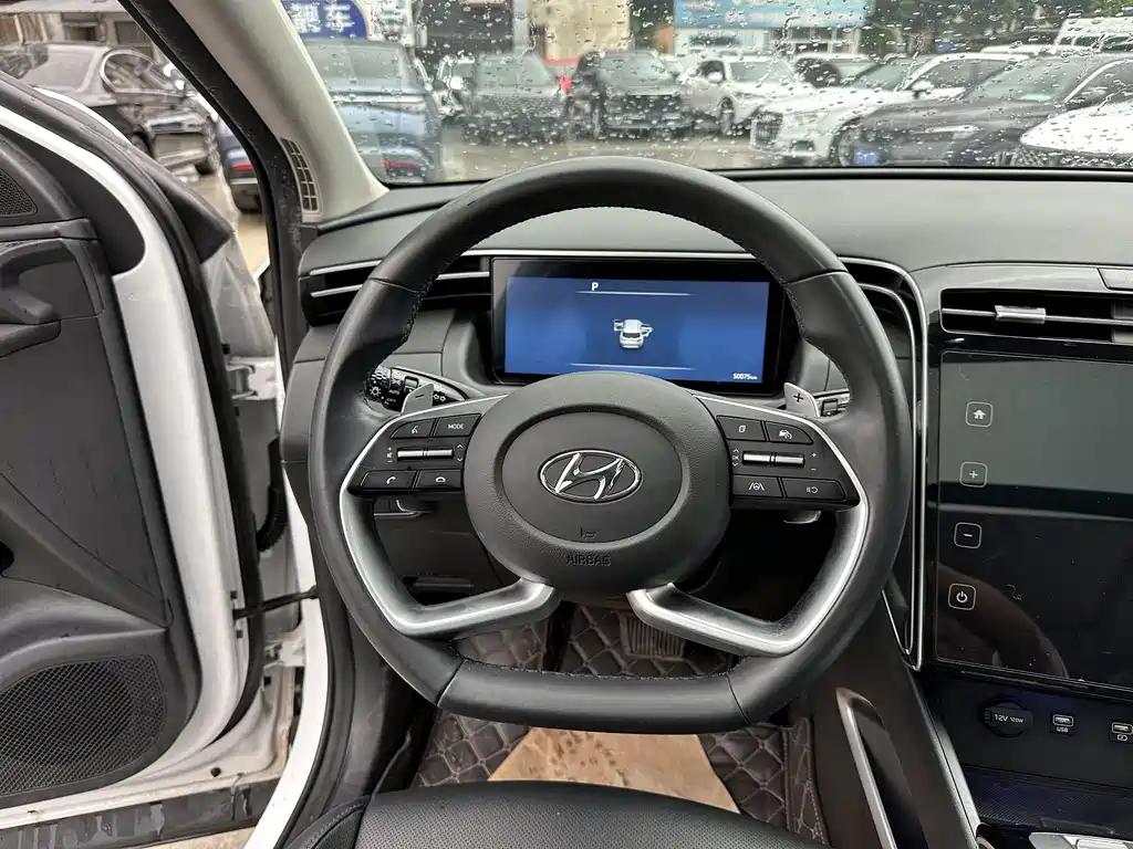 Hyundai Tucson 2022 — фото 17