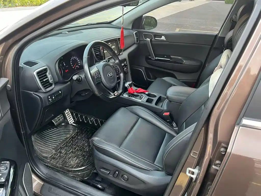 Kia KX5 2017 — фото 17