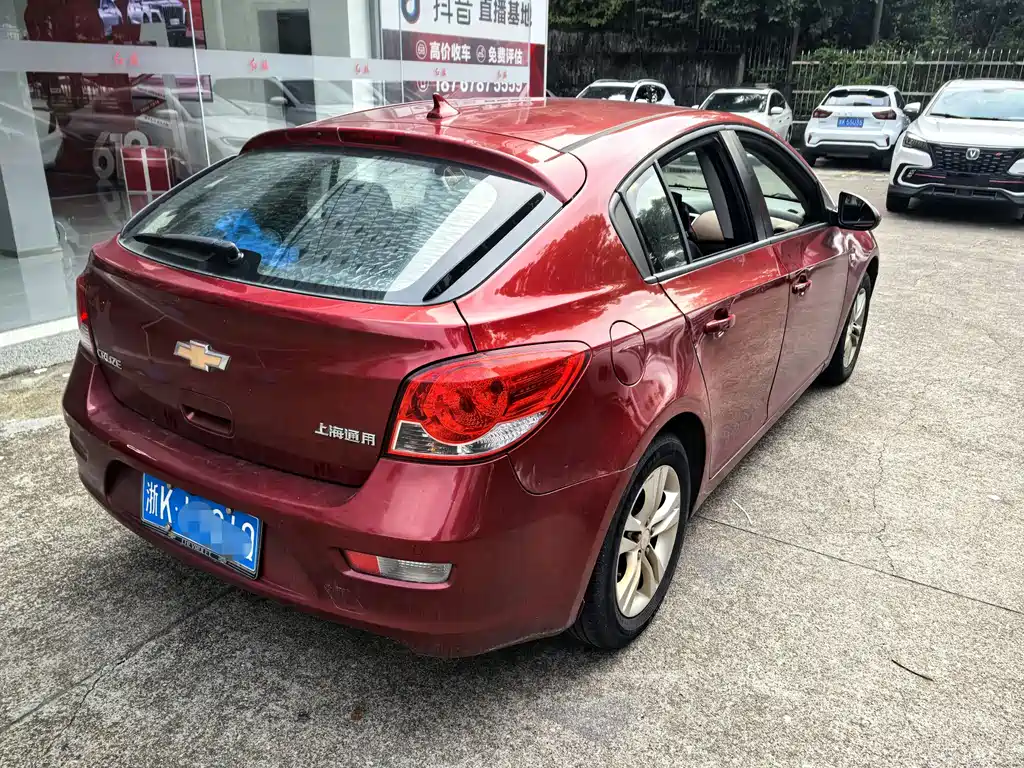 Chevrolet Cruze 2014 — фото 13