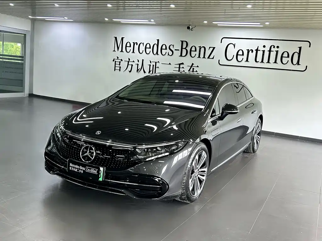Mercedes-Benz EQS 2024 — фото 1