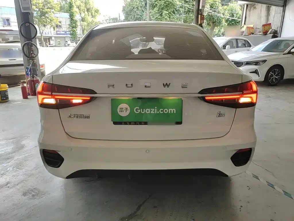 Roewe i5 2022