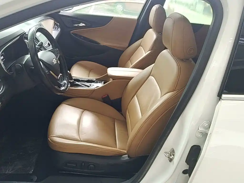 Chevrolet Malibu XL 2017 — фото 15