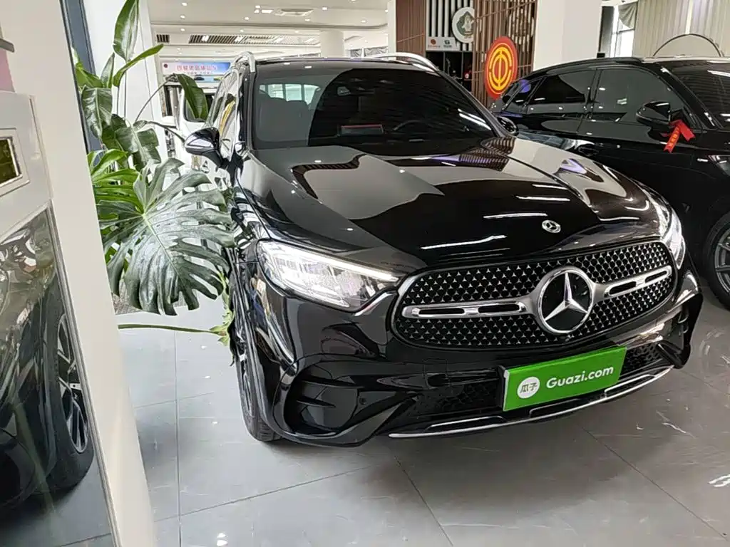 Mercedes-Benz GLC 2024