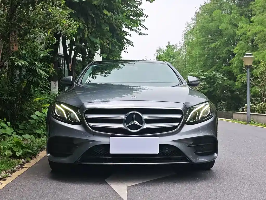 Mercedes-Benz E-Class 2019 — фото 2