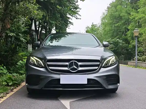 Mercedes-Benz E-Class 2019