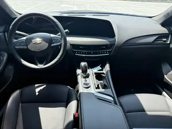 Cadillac CT5 2024