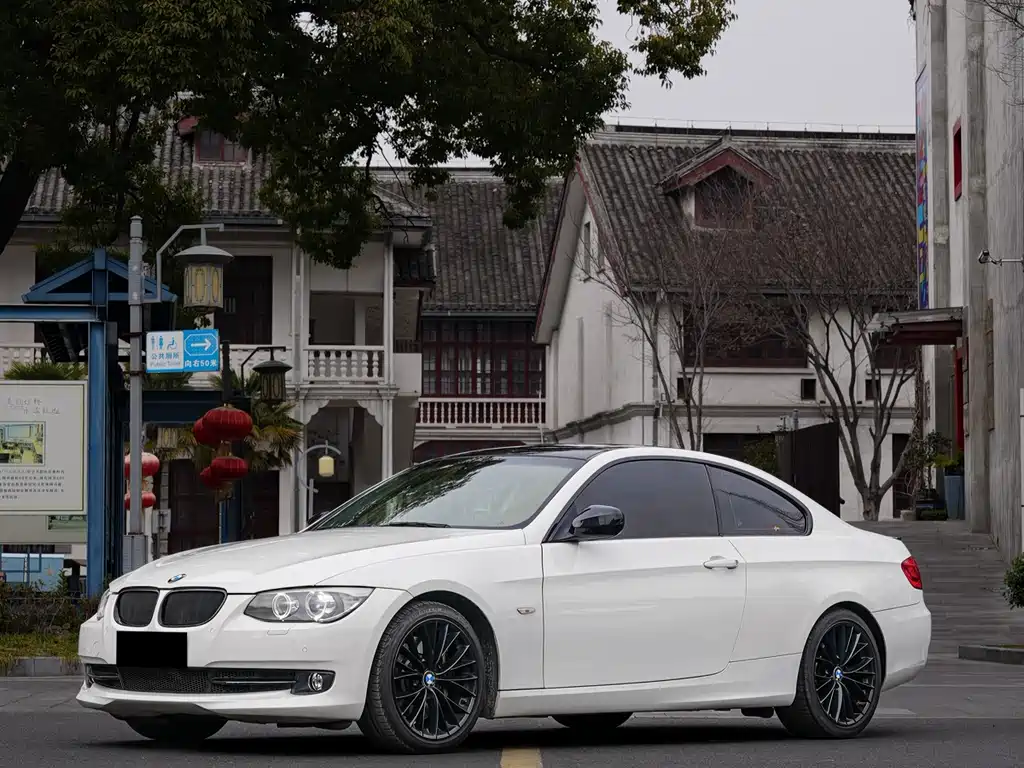 BMW 3 Series 2012