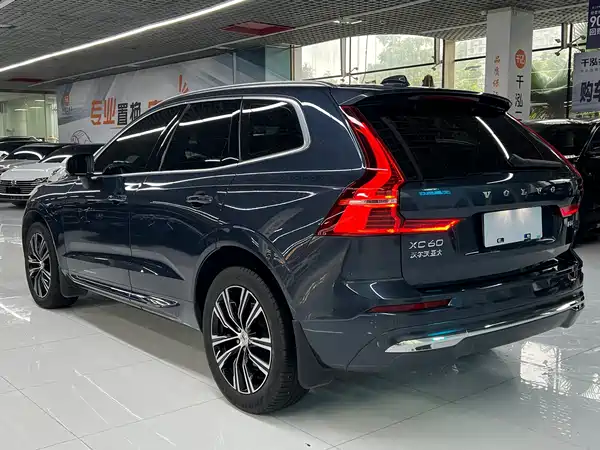 Volvo XC60 2021