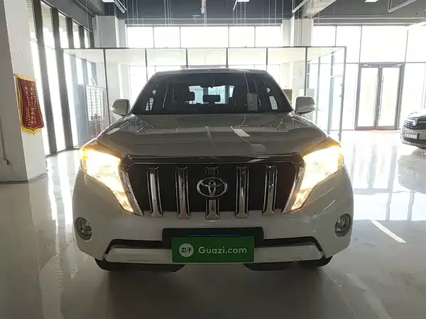 Toyota Prado 2016
