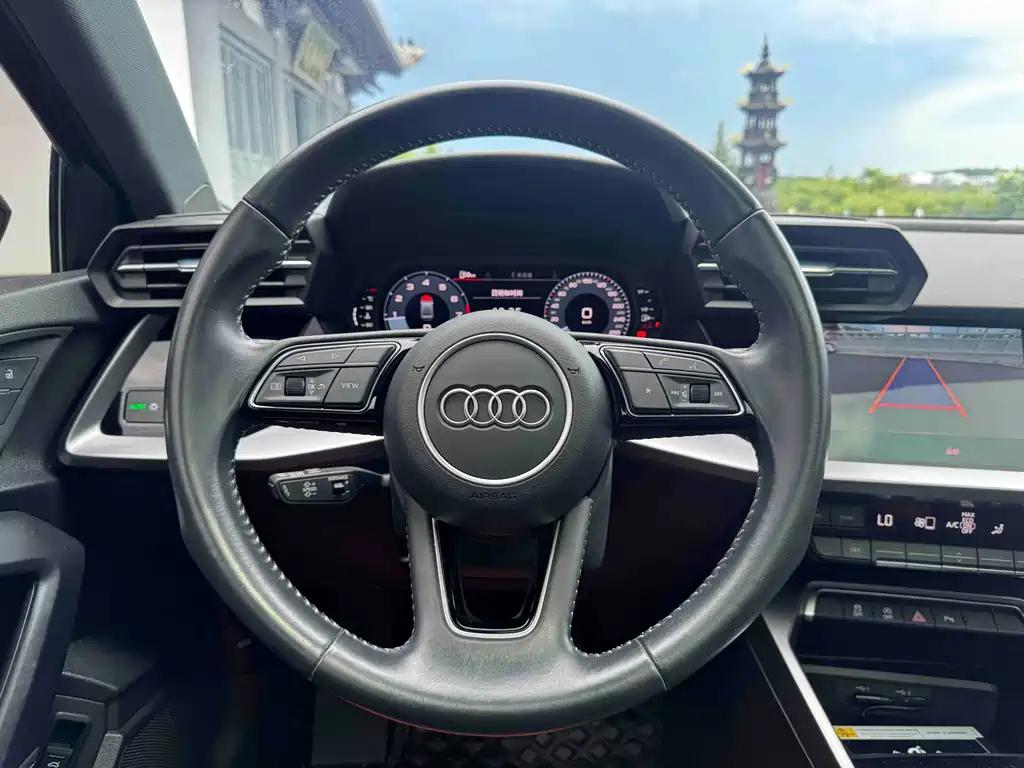 Audi A3 2021 — фото 15