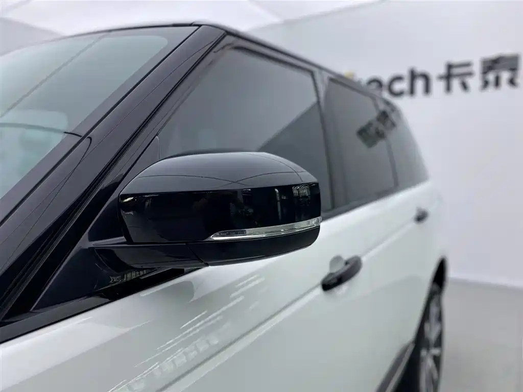 Land Rover Range Rover 2020 — фото 28