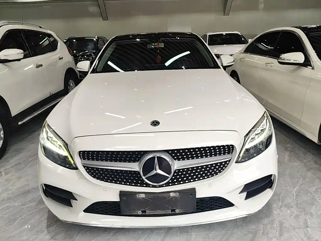 Mercedes-Benz C-Class 2019