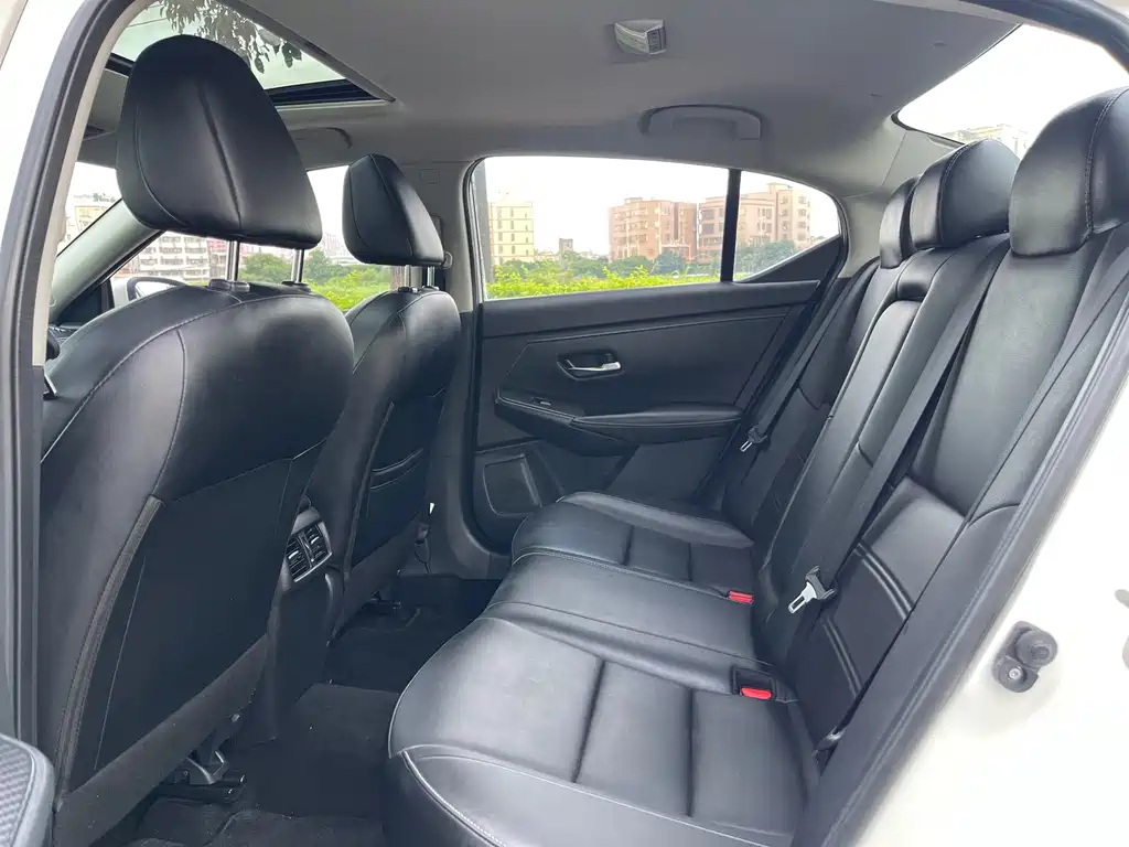 Nissan Sylphy 2019 — фото 10