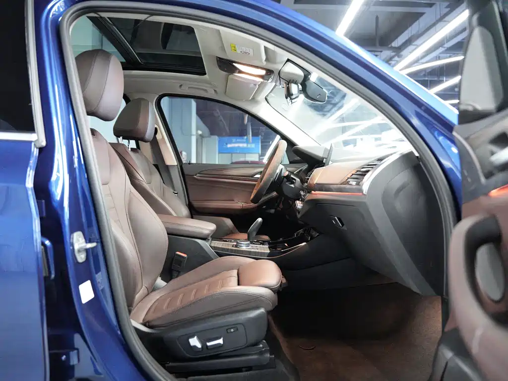 BMW X3 2020 — фото 20
