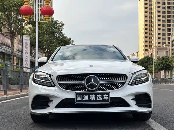 Mercedes-Benz C-Class 2019