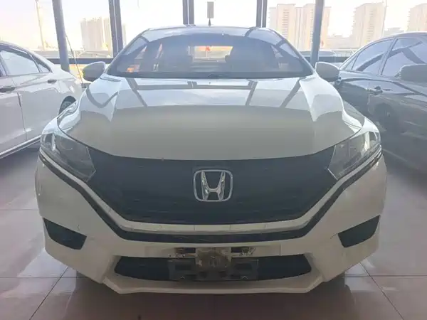 Honda Greiz 2018