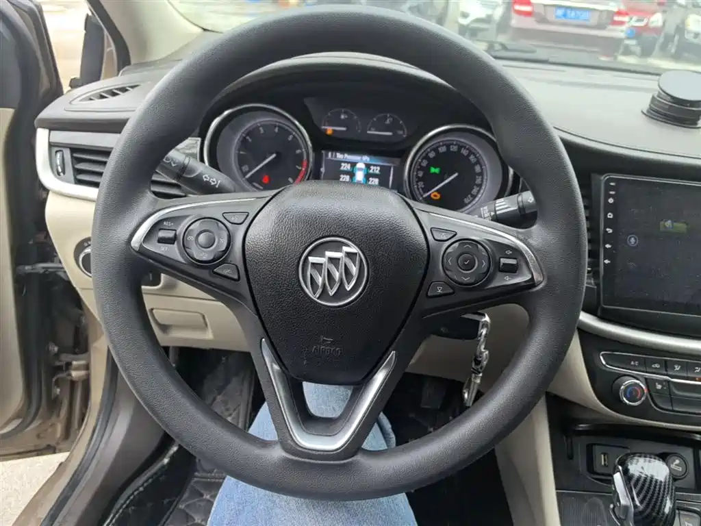 Buick Verano 2015 — фото 11