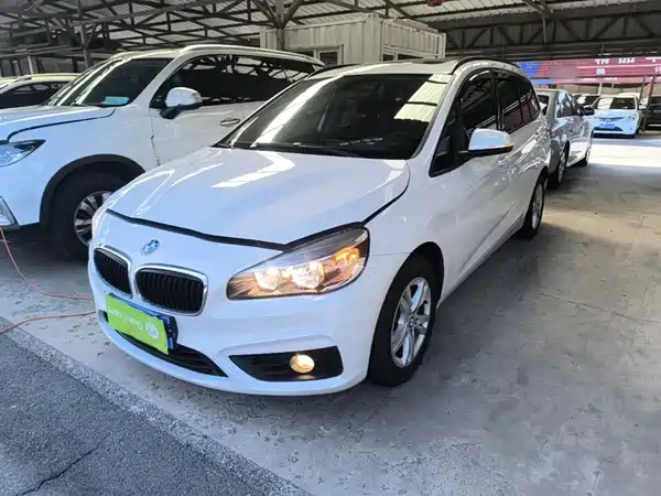 BMW 2 Series Wagon 2017