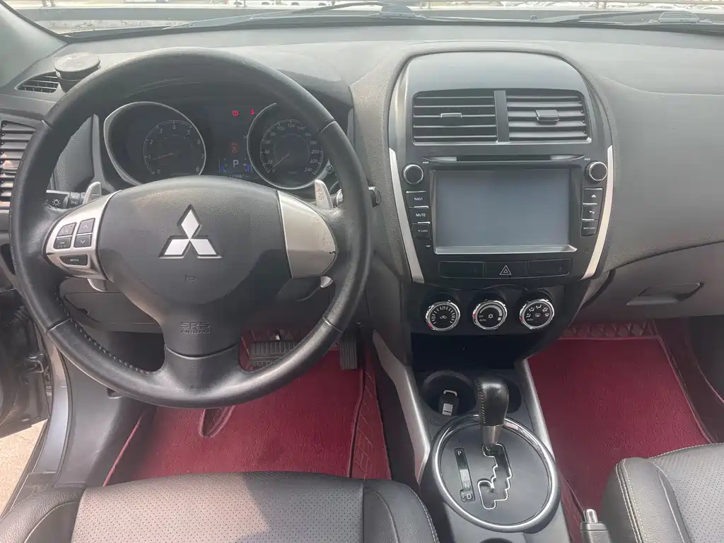 Mitsubishi ASX 2014 — фото 14
