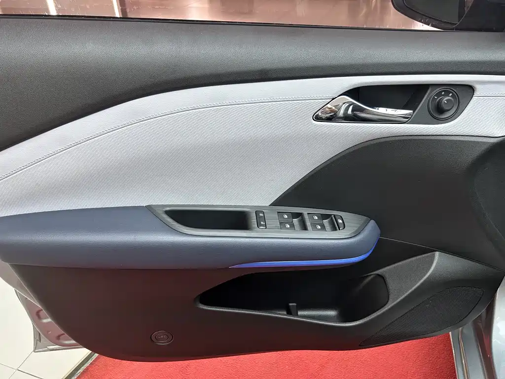 Chevrolet Monza 2023 — фото 10