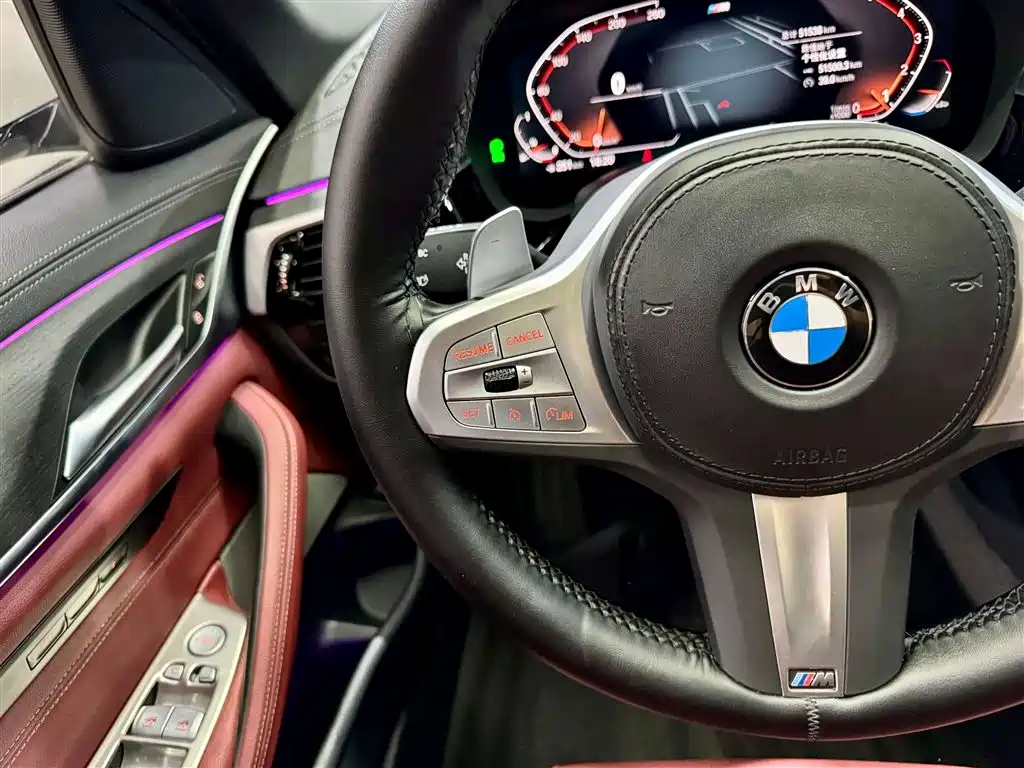 BMW 5 Series 2023 — фото 15