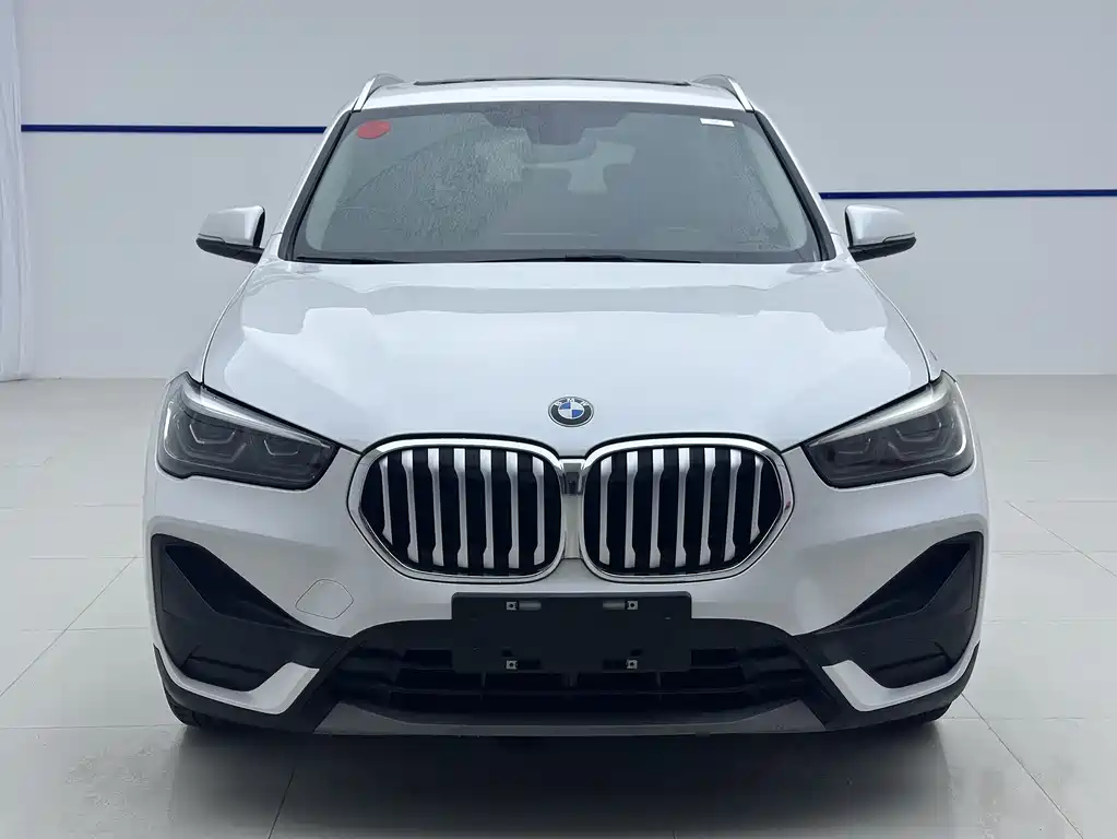 BMW X1 2021 — фото 2