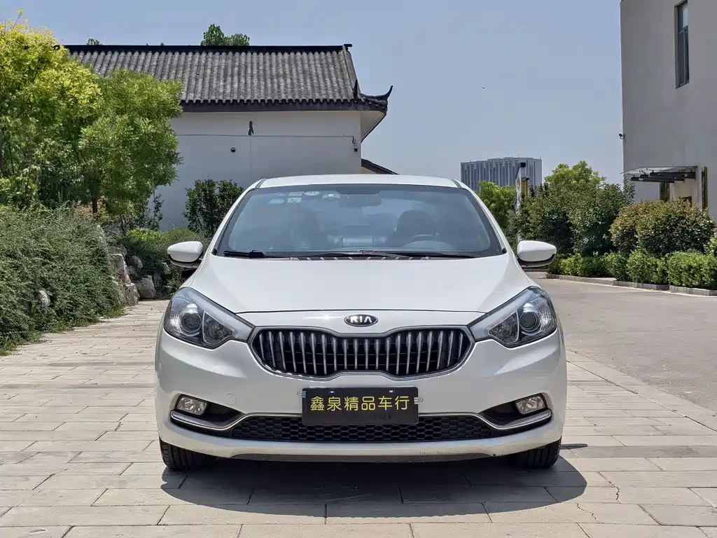 Kia K3 2015