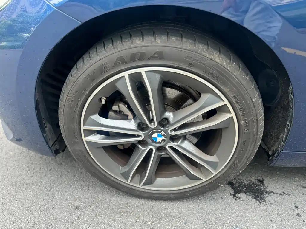 BMW 1 Series 2021 — фото 14