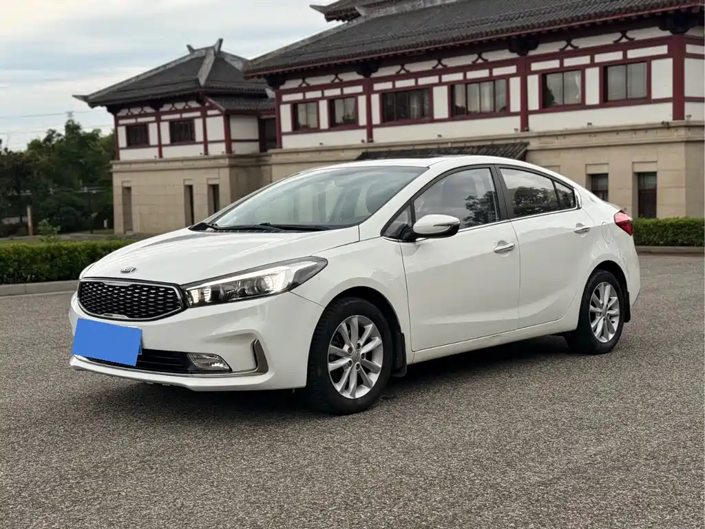 Kia K3 2016