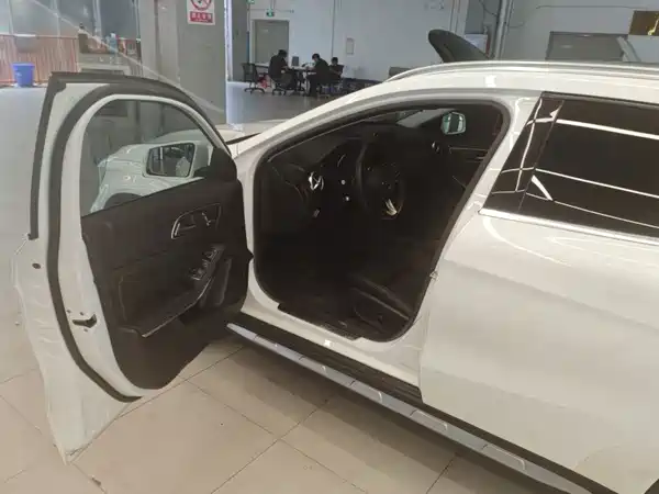 Mercedes-Benz GLA 2019