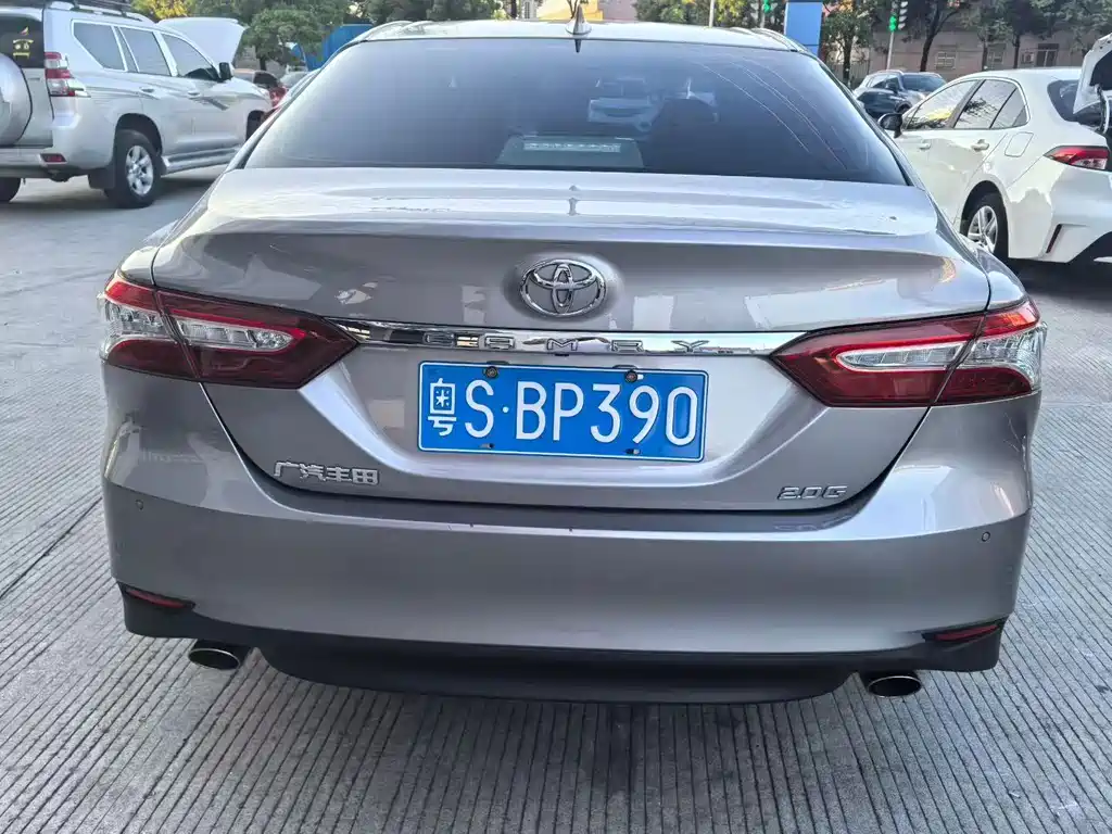 Toyota Camry 2022