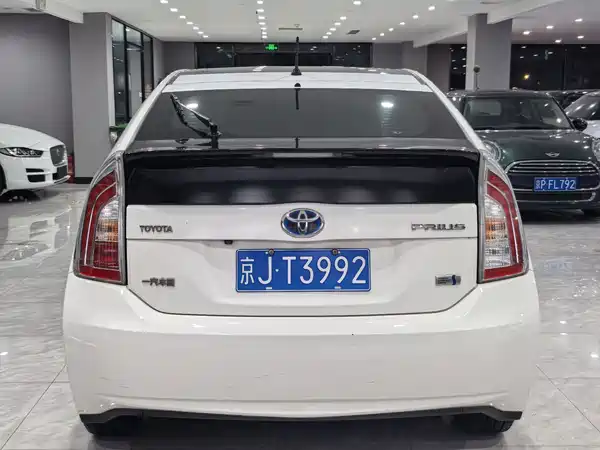 Toyota Prius 2013