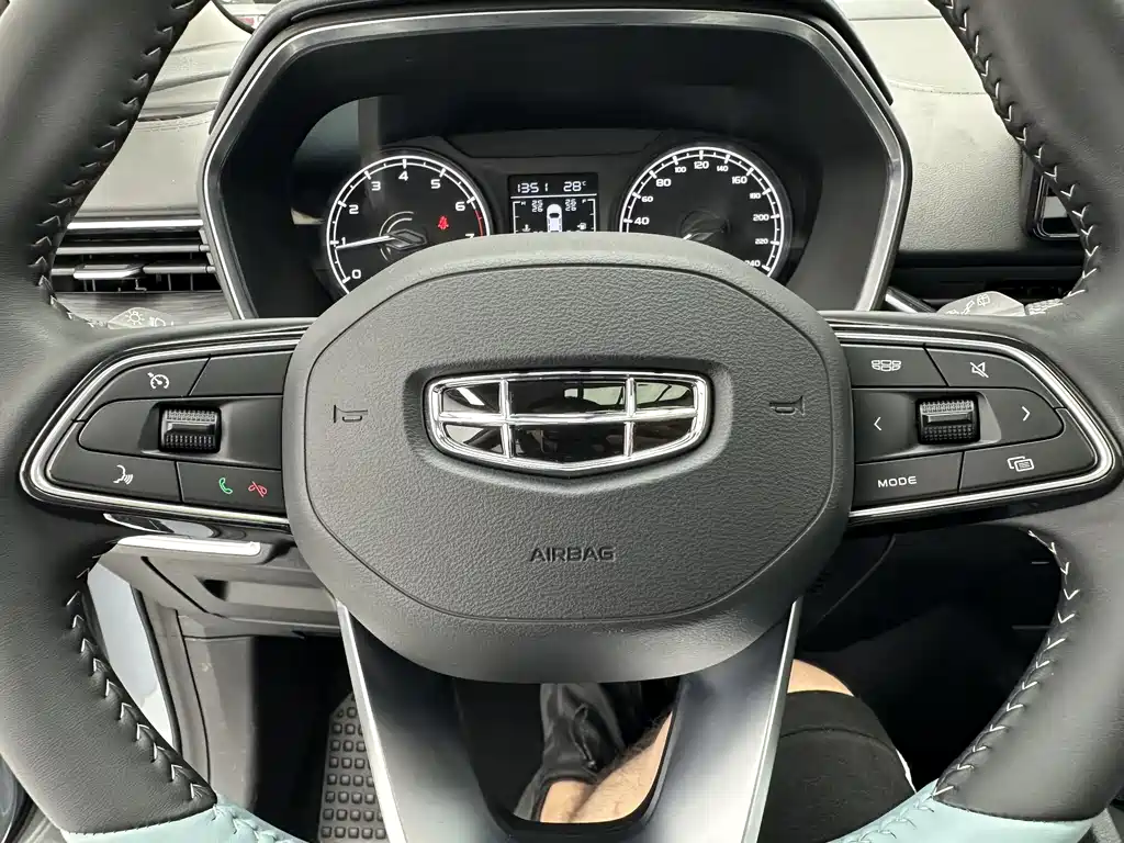 Geely Emgrand S 2022 — фото 14